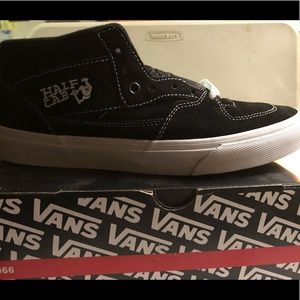 Black Vans Half Cab New